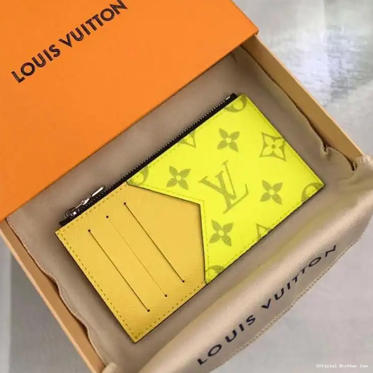 Official Brother Sam Bags LV 19T1L0667 0707